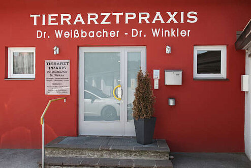 Tierarzt Praxis Kufstein Eingang